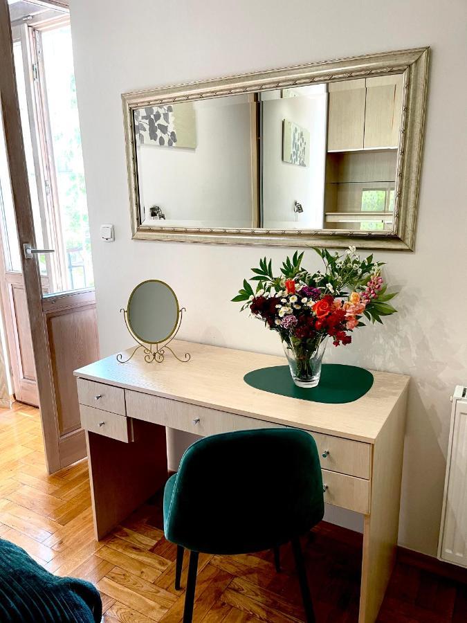 Marka Apartment 8 クラクフ エクステリア 写真